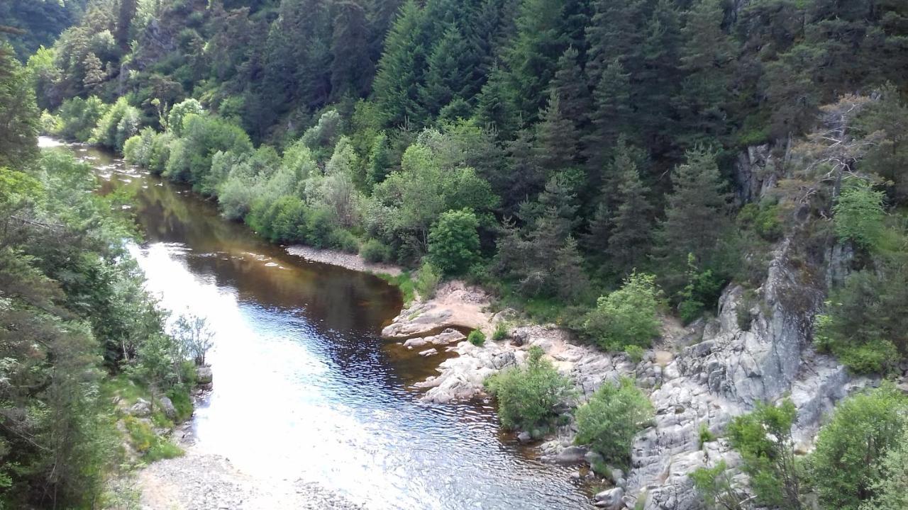 Le Petit St Clair Leilighet Le Puy-en-Velay Eksteriør bilde