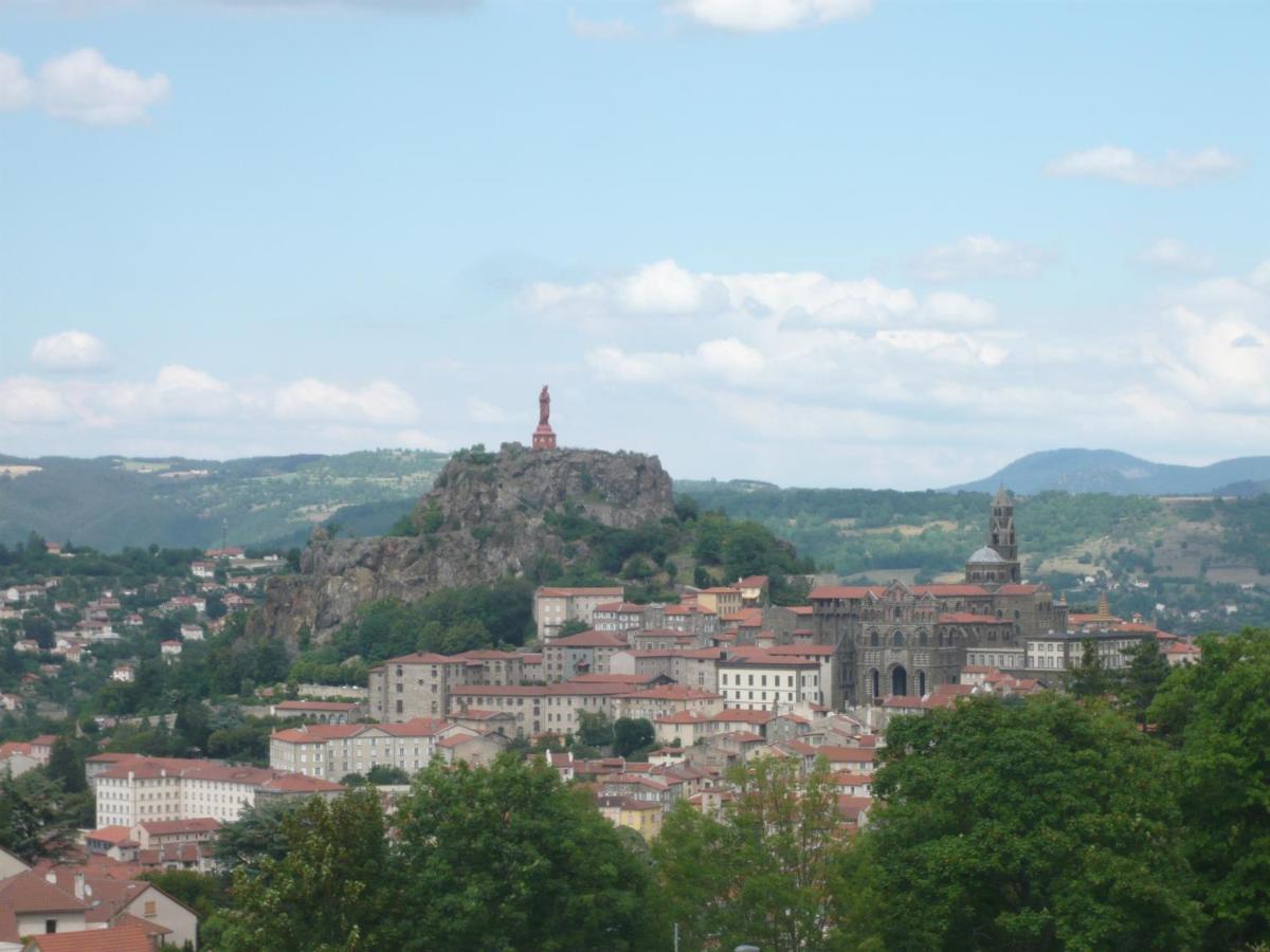 Le Petit St Clair Leilighet Le Puy-en-Velay Eksteriør bilde